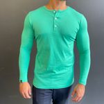 camiseta-henley-manga-longa-new-old-verde_1_