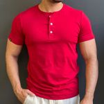 camiseta-henley-manga-curta-new-old-vermelha