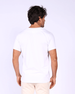 camiseta-masculina-new-old-basica-gola-v-branca--4-