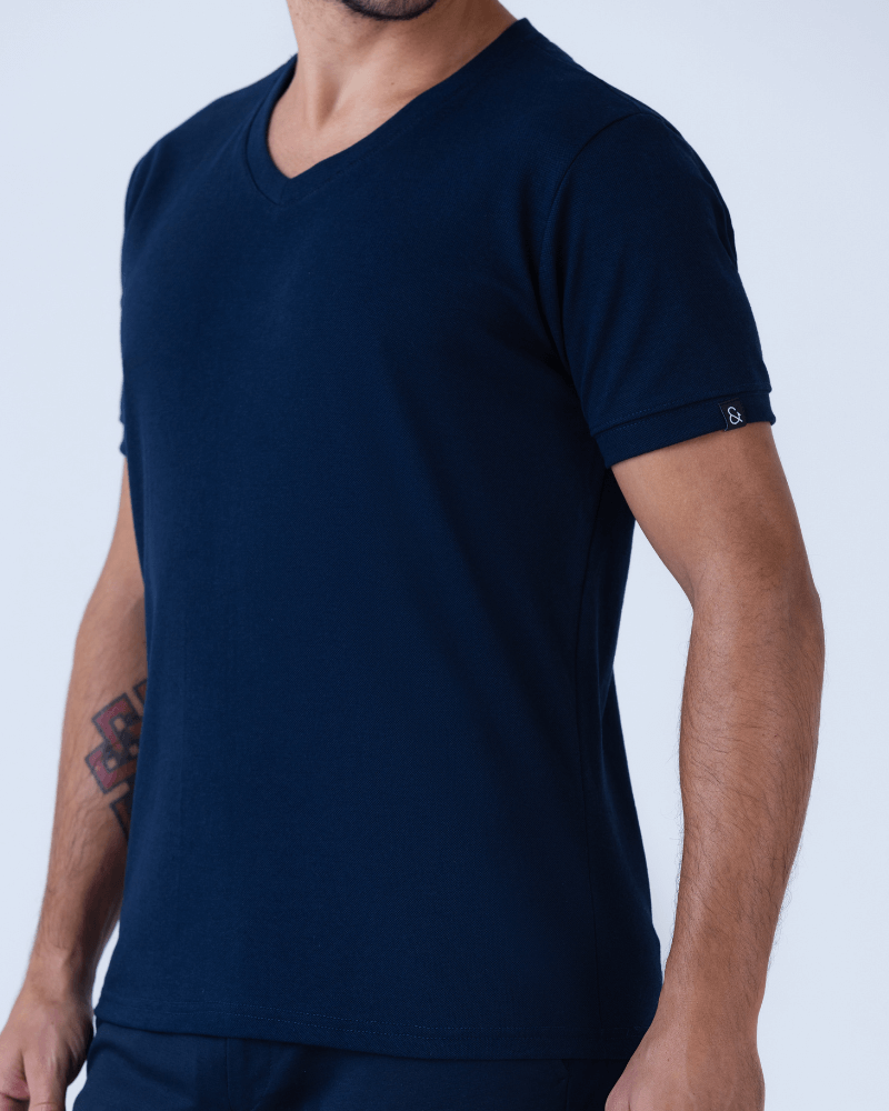 Camiseta-Gola-V-Piquet--New-Old-Melbourne-Azul-Marinho--4-
