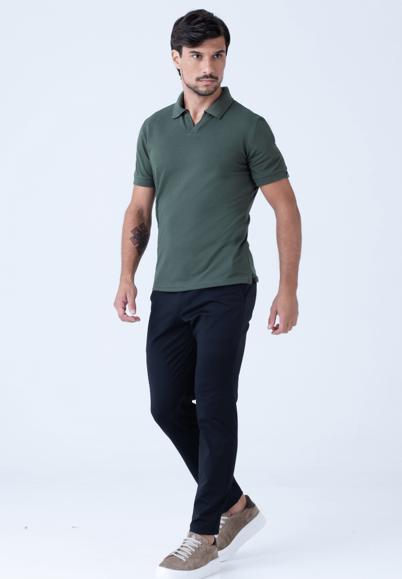 Polo-Masculina-New-Old-Gola-V-Piquet-Copenhague-Verde-Militar--1-