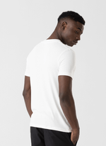camiseta-masculina-decote-cruzado-viena-off-white--3-