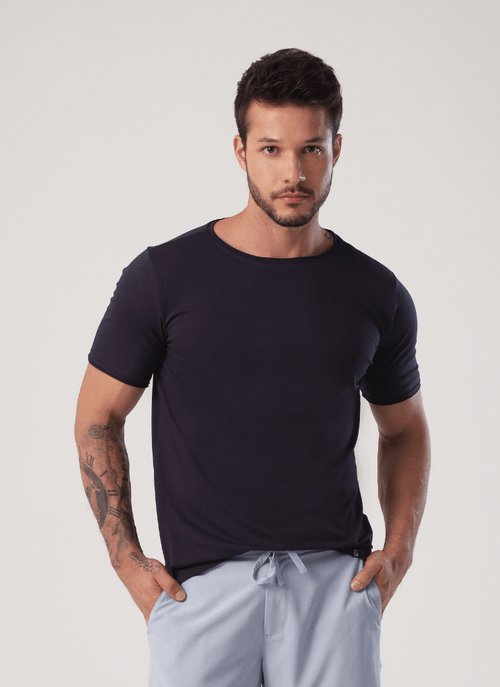 Camiseta Masculina Gola Canoa Pima Touch Azul Marinho