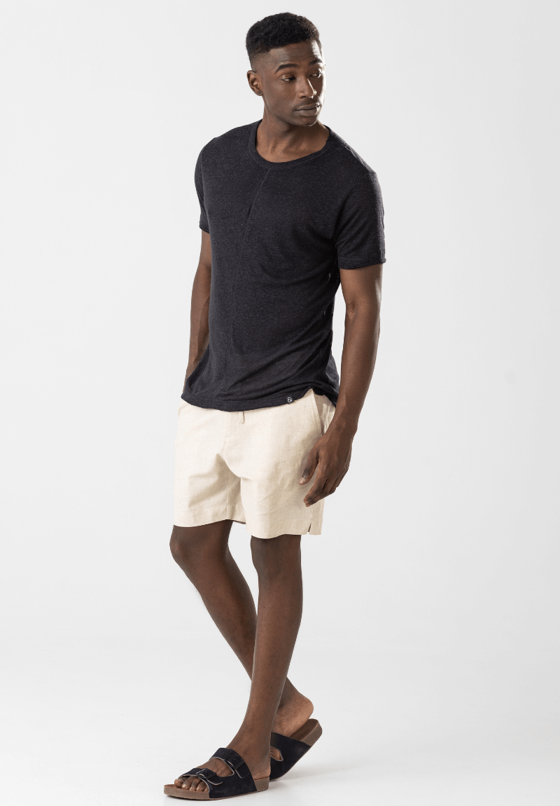 camiseta-masculina-recortes-pelagos-preta--1-.png