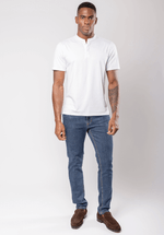 camiseta-masculina-gola-mao-monolia-branca--1-.png