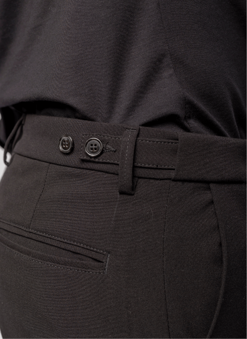 calca-masculina-alfaiataria-sorrento-preta--3-.png