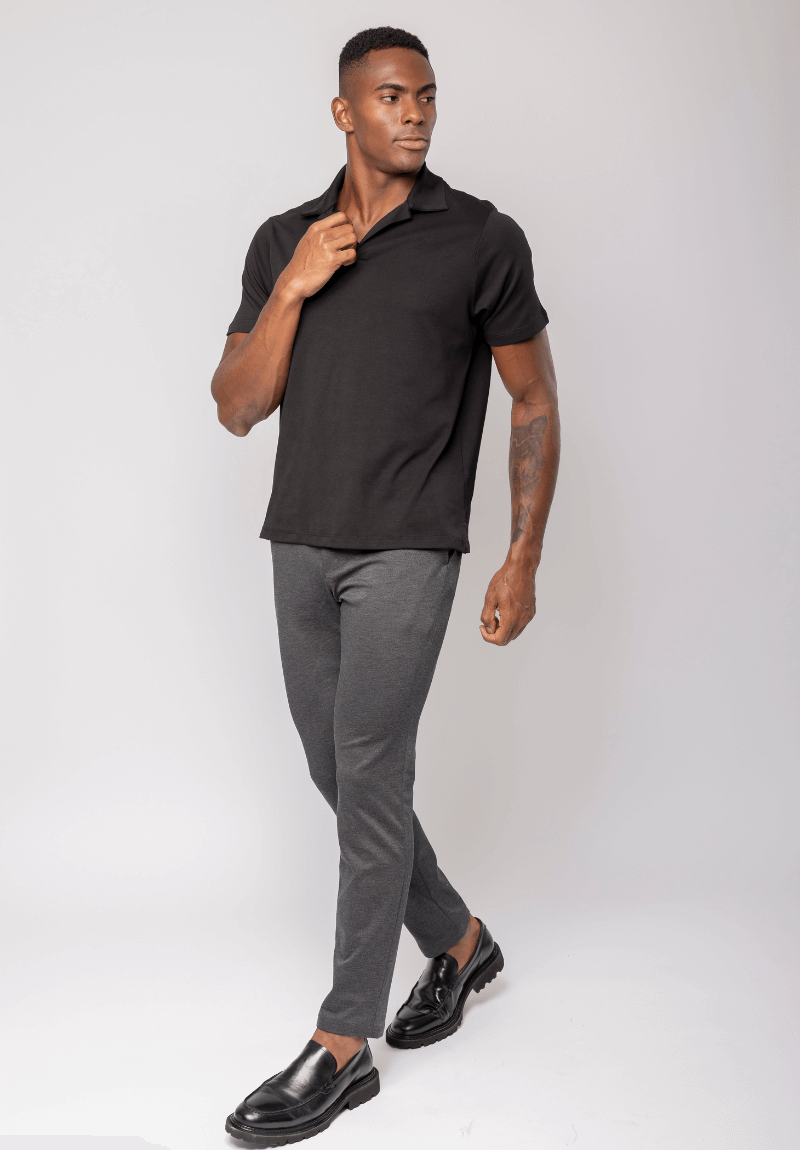 camiseta-polo-masculina-gola-v-recortes-fusion-preto--4-.png