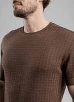 camiseta-masculina-tricot-groove-marrom--2-