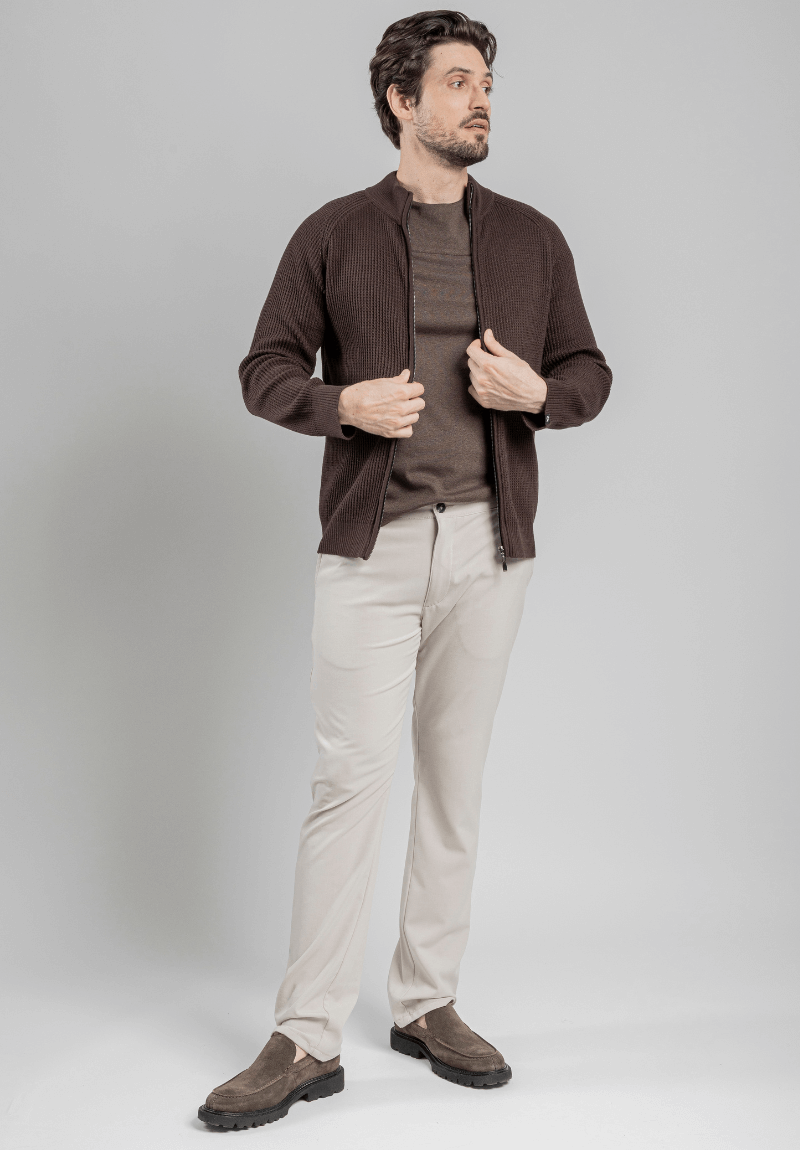 trico-masculino-gola-alta-rise-marrom--2-