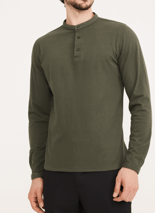 Camiseta Masculina ML Mao Minimal Militar